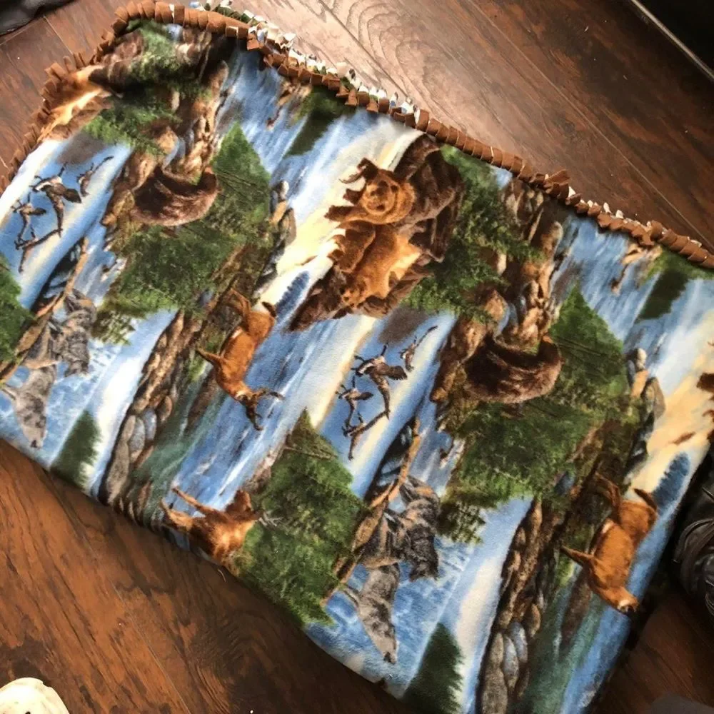 Vintage Handmade Quilt Blanket Nature Forest Moose Bear Wolf Birds Wilderness